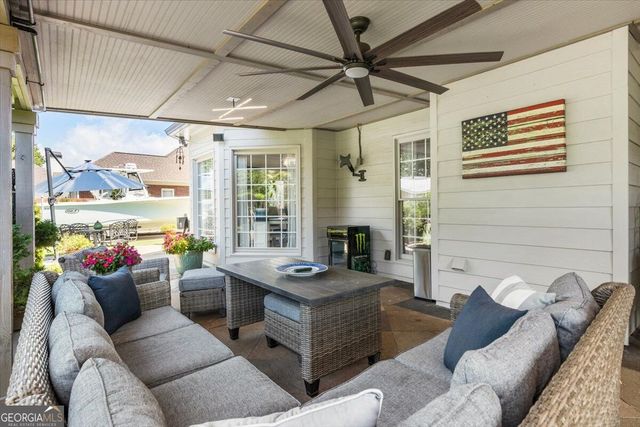 6255 Chestnut Hill Road, Flowery Branch, GA 30542