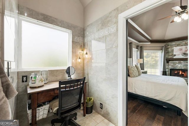 6255 Chestnut Hill Road, Flowery Branch, GA 30542