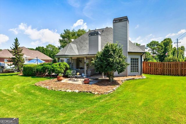 6255 Chestnut Hill Road, Flowery Branch, GA 30542