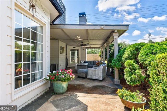 6255 Chestnut Hill Road, Flowery Branch, GA 30542