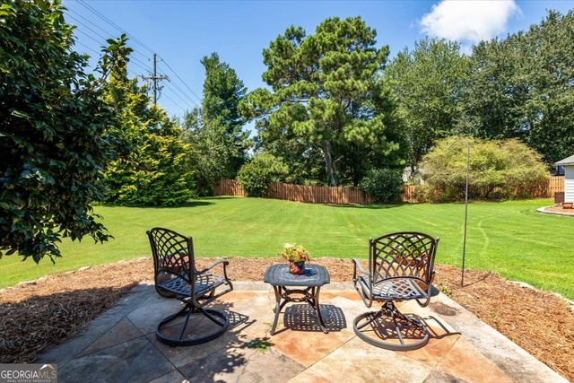 6255 Chestnut Hill Road, Flowery Branch, GA 30542