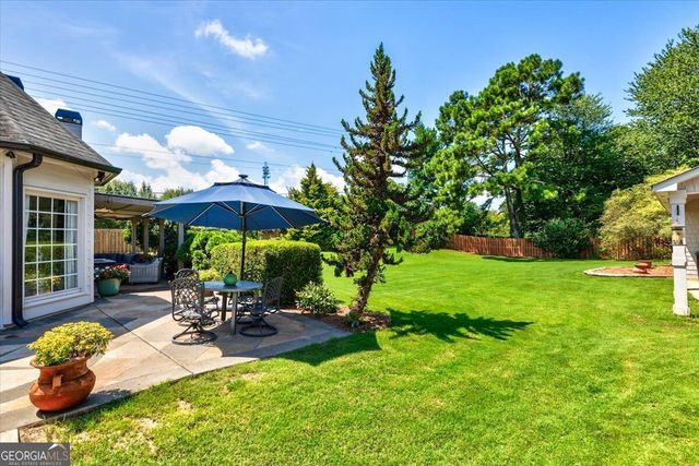 6255 Chestnut Hill Road, Flowery Branch, GA 30542