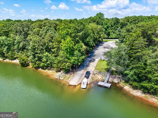 6255 Chestnut Hill Road, Flowery Branch, GA 30542