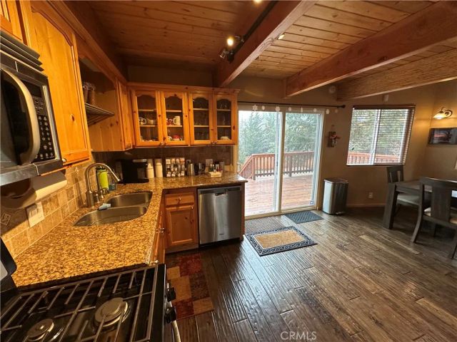 43632 Shasta Road, Big Bear Lake, CA 92315