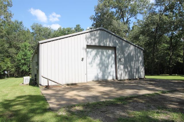 1528 County Road 2005, Liberty, TX 77575