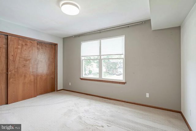 6 KILLINGTON CT, Sicklerville, NJ 08081