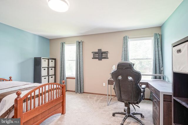 6 KILLINGTON CT, Sicklerville, NJ 08081