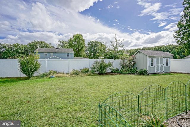 6 KILLINGTON CT, Sicklerville, NJ 08081