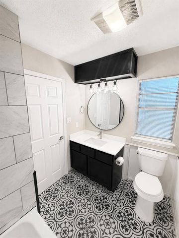 724 Jacquelyn Lane, Noble, OK 73068