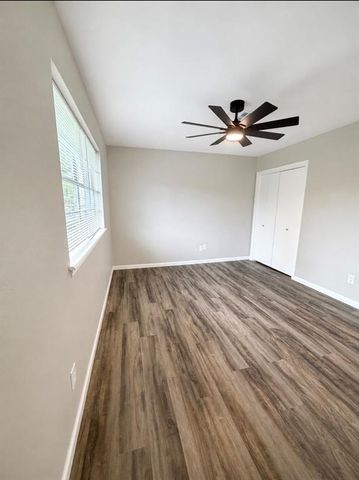 724 Jacquelyn Lane, Noble, OK 73068