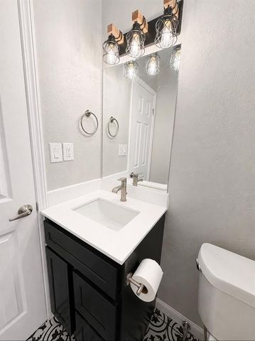 724 Jacquelyn Lane, Noble, OK 73068