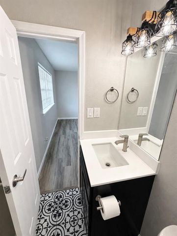 724 Jacquelyn Lane, Noble, OK 73068