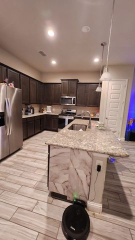 1819 Lone Lynx Way, Wylie, TX 75098