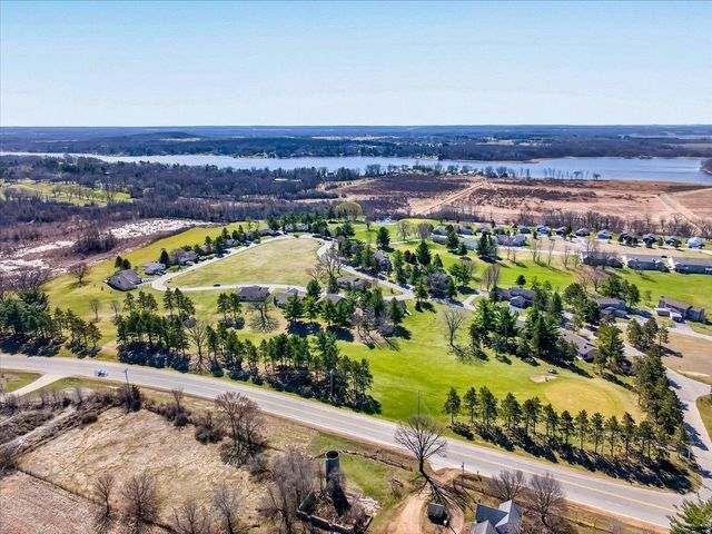 623 Saddle Ridge, Portage, WI 53901