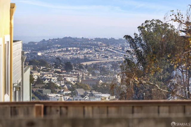 159 Stillings Avenue, San Francisco, CA 94131