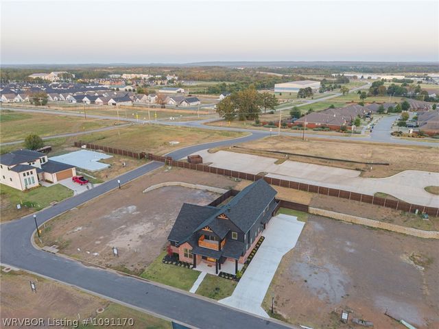 6929 Alianna Way, Fort Smith, AR 72916