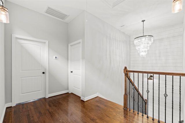 5936 Kiam Street, Houston, TX 77007