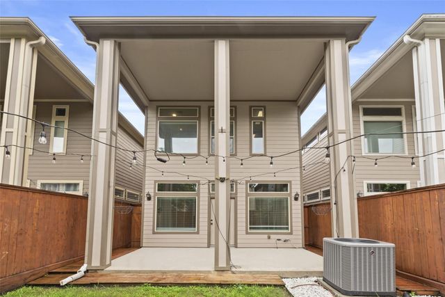 5936 Kiam Street, Houston, TX 77007