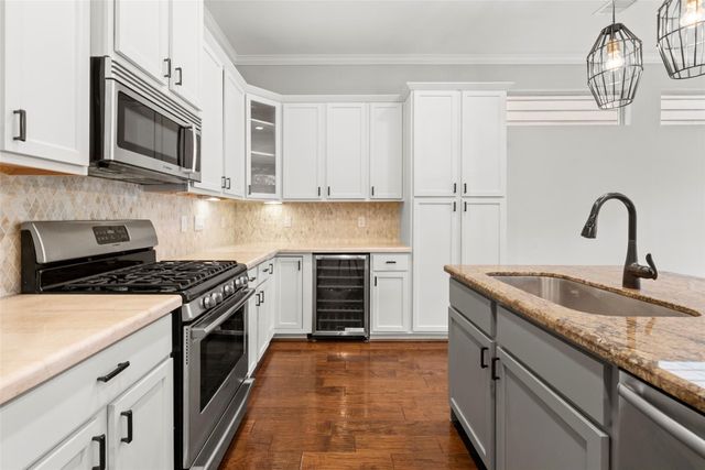 5936 Kiam Street, Houston, TX 77007