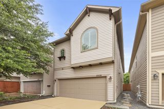 5936 Kiam Street, Houston, TX 77007