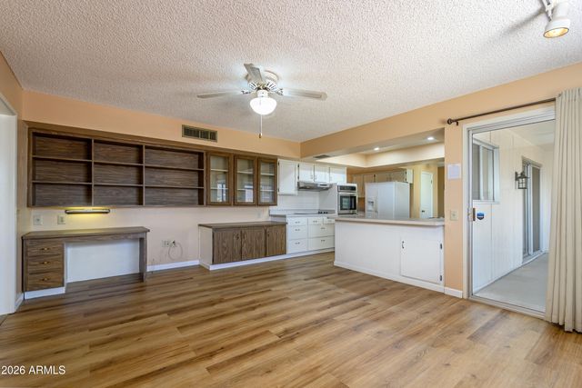 13063 W FOXFIRE Drive, Sun City West, AZ 85375