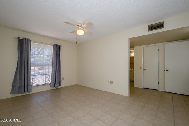 13063 W FOXFIRE Drive, Sun City West, AZ 85375