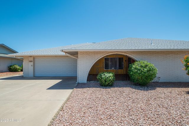 13063 W FOXFIRE Drive, Sun City West, AZ 85375