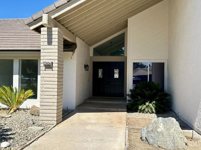 5106 Tucker Street, Bakersfield, CA 93308