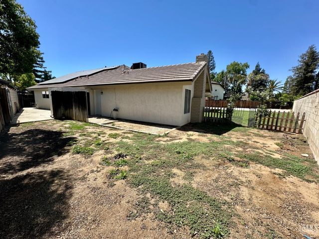 5106 Tucker Street, Bakersfield, CA 93308