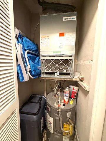 3930 Crystal Lake Drive 107, Deerfield Beach, FL 33064