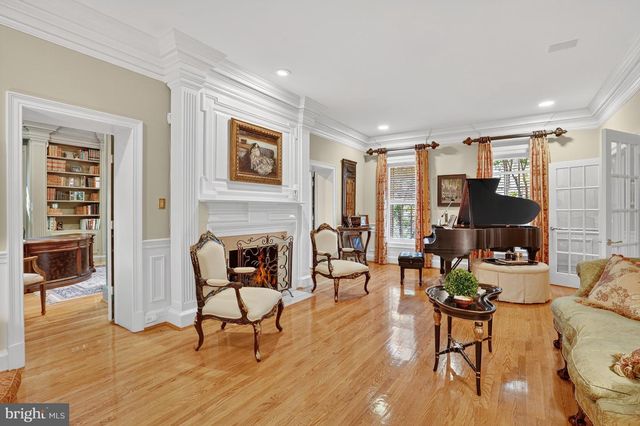 921 TOWLSTON RD, Mclean, VA 22102