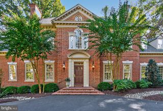 921 TOWLSTON RD, Mclean, VA 22102