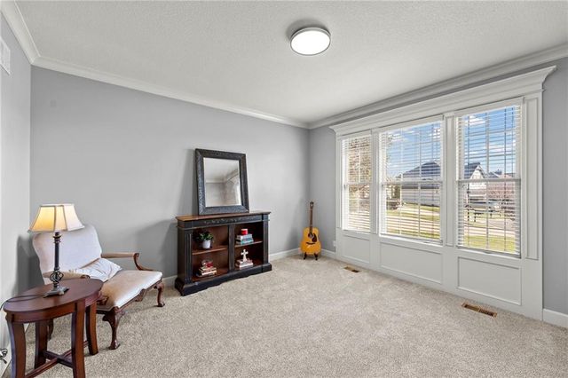 24918 W 92nd Street, Lenexa, KS 66227