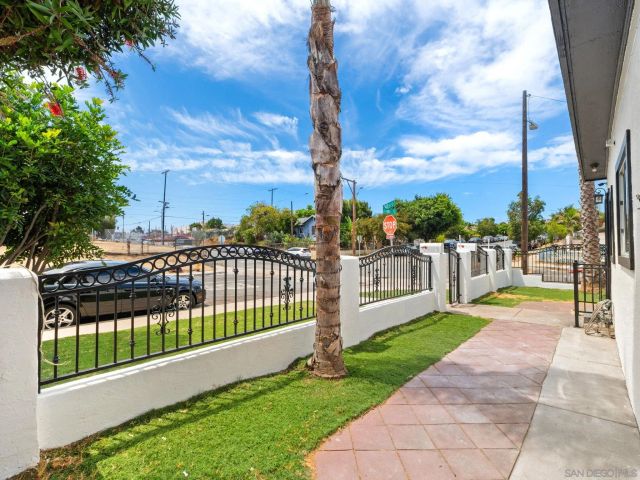 853 S 32nd St, San Diego, CA 92113