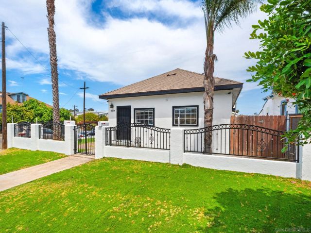 853 S 32nd St, San Diego, CA 92113