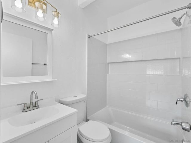 853 S 32nd St, San Diego, CA 92113