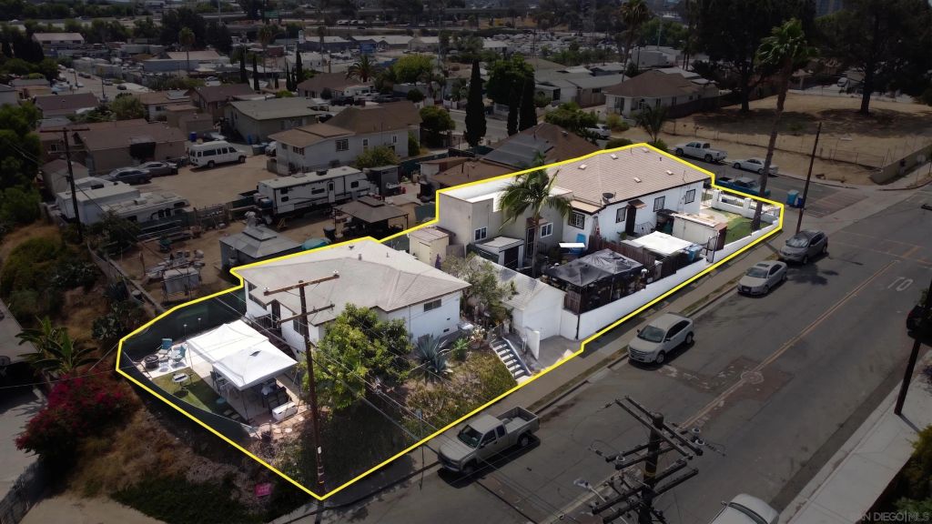 853 S 32nd St, San Diego, CA 92113
