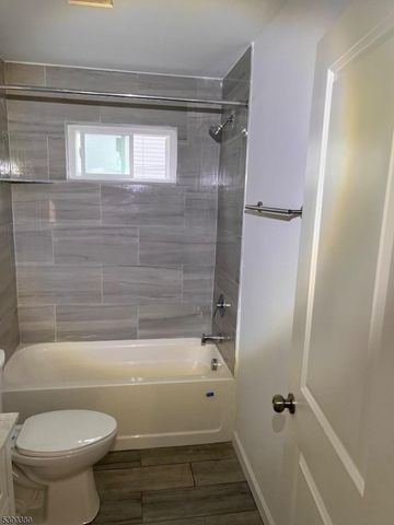61 N 5Th St, Paterson City, NJ 07522