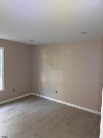 61 N 5Th St, Paterson City, NJ 07522