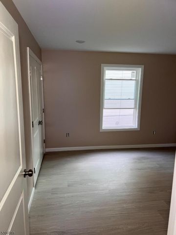 61 N 5Th St, Paterson City, NJ 07522