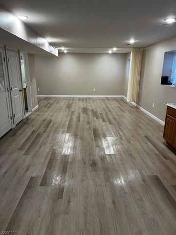 61 N 5Th St, Paterson City, NJ 07522