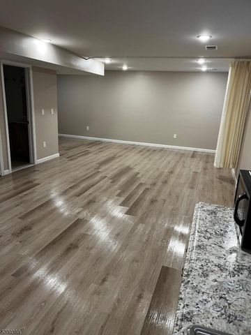 61 N 5Th St, Paterson City, NJ 07522