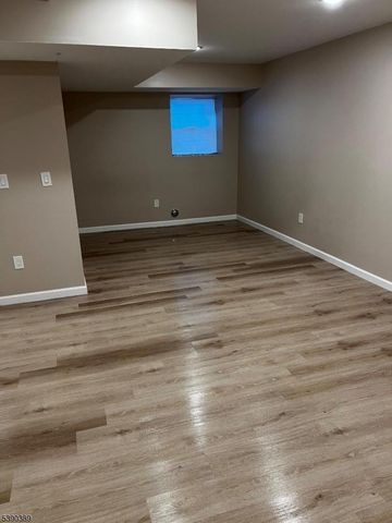 61 N 5Th St, Paterson City, NJ 07522