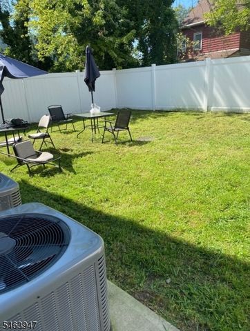 61 N 5Th St, Paterson City, NJ 07522
