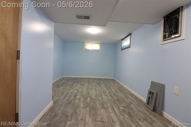 4532 Howe Road, Wayne, MI 48184