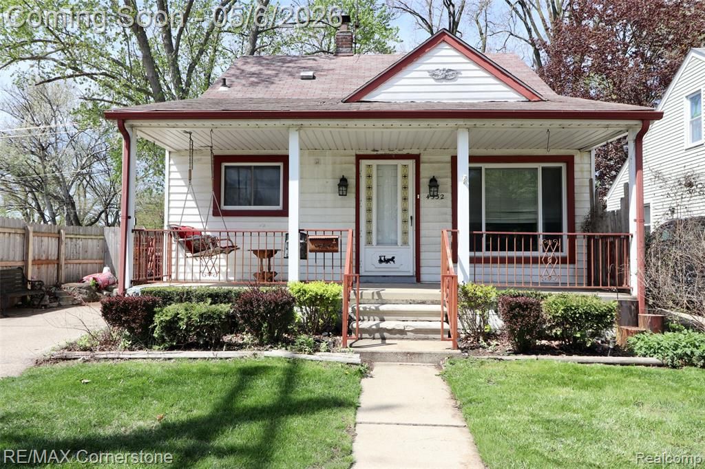 4532 Howe Road, Wayne, MI 48184
