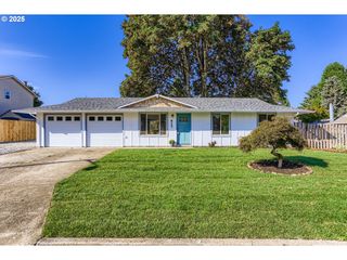 625 HARTKE Loop, Oregon City, OR 97045