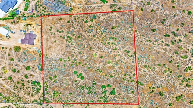 0 Cygnet, Phelan, CA 92371
