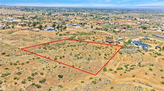 0 Cygnet, Phelan, CA 92371