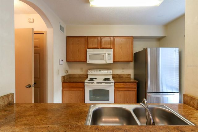 4113 GRADSTONE PLACE, Tampa, FL 33617
